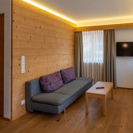Alma Mountain Residence 多比亚科 外观 照片